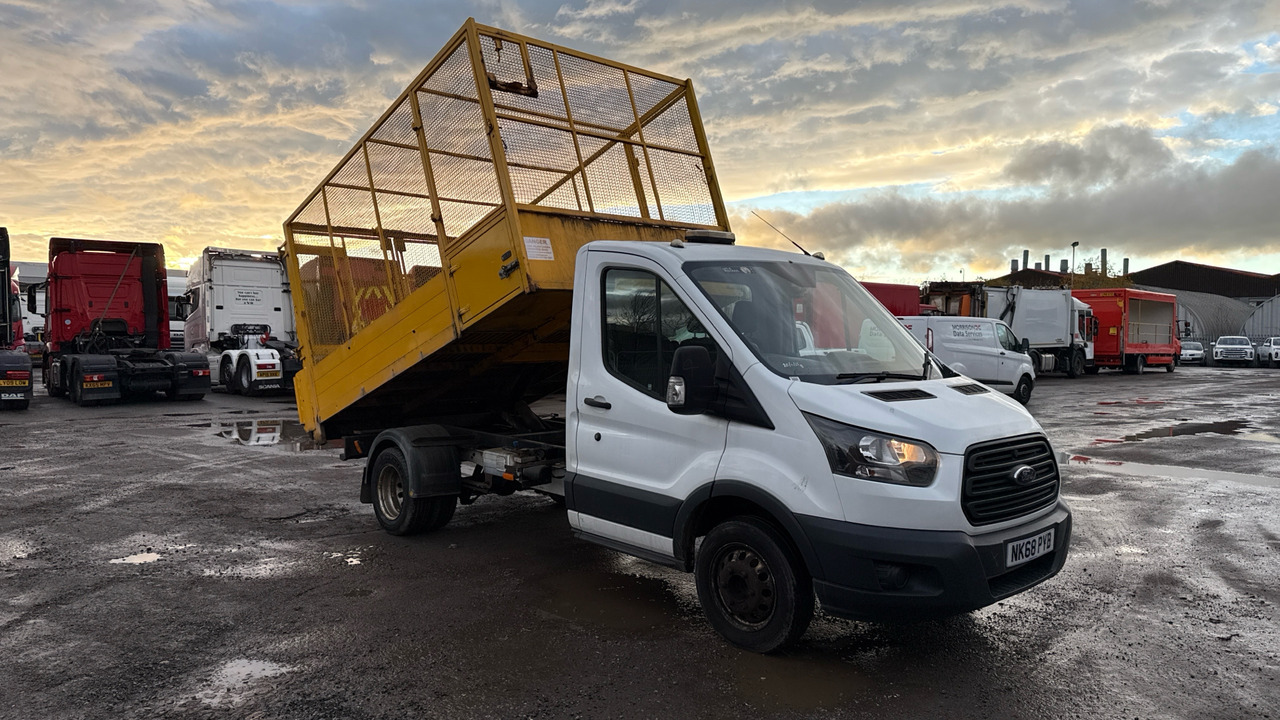 Ford Transit 350 2.0 TDCI 130PS - Furgoneta basculante: foto 1 Ford Transit 350 2.0 TDCI 130PS - Furgoneta basculante: foto 1