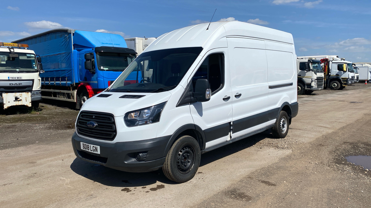 Ford Transit 350 2.0 TDCi 130PS - Furgón: foto 2 Ford Transit 350 2.0 TDCi 130PS - Furgón: foto 2