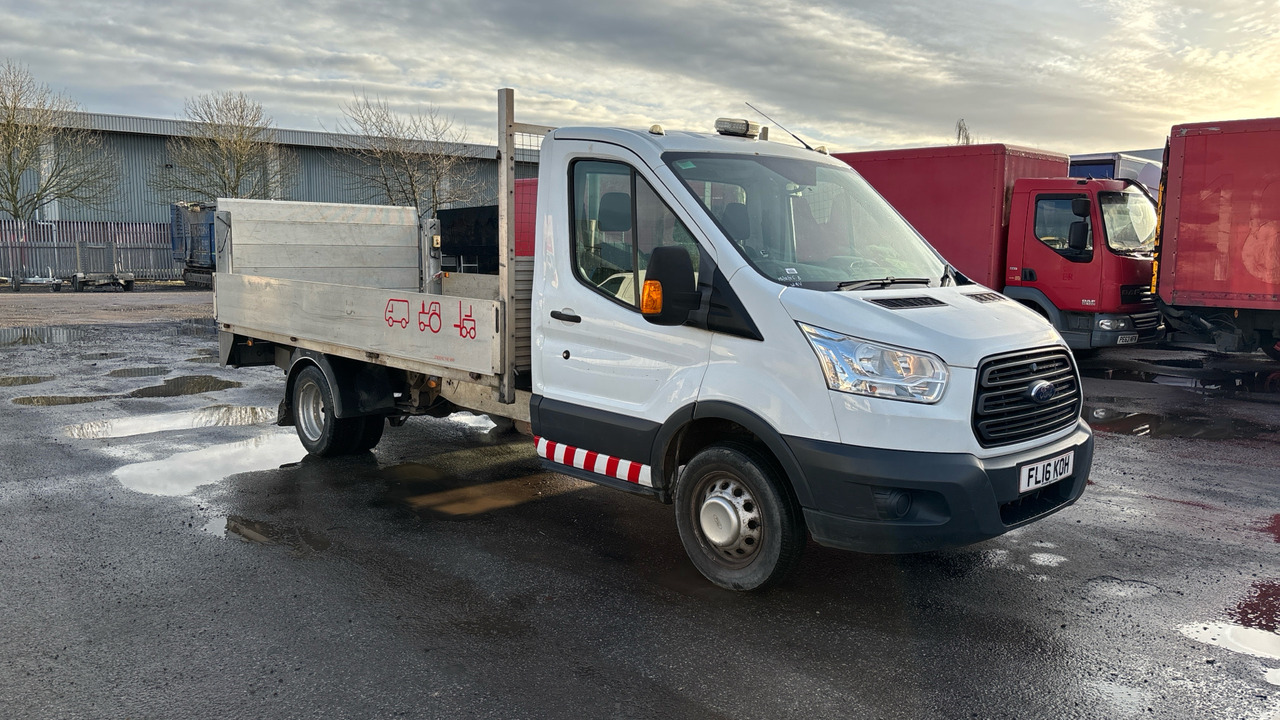 Ford Transit 350 2.2 TDCi 125ps - Furgoneta caja abierta: foto 1 Ford Transit 350 2.2 TDCi 125ps - Furgoneta caja abierta: foto 1