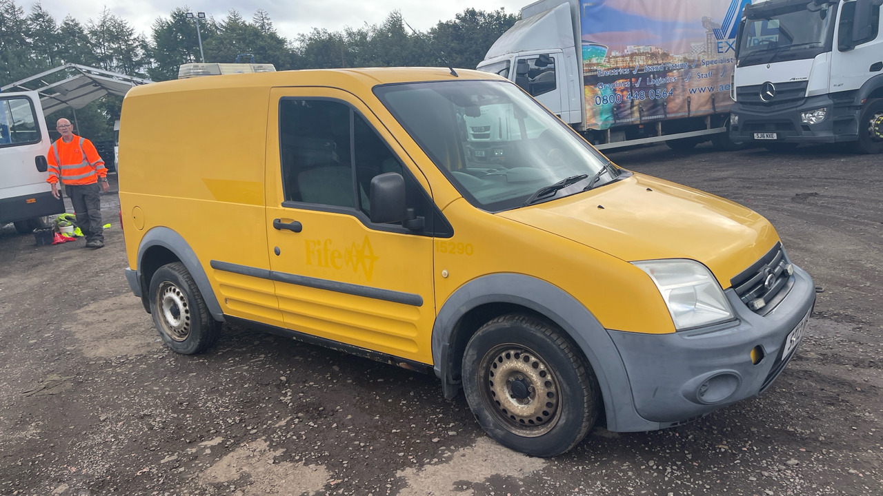 Ford Transit Connect 200 1.8 TDCi 75ps - Furgoneta pequeña: foto 1 Ford Transit Connect 200 1.8 TDCi 75ps - Furgoneta pequeña: foto 1