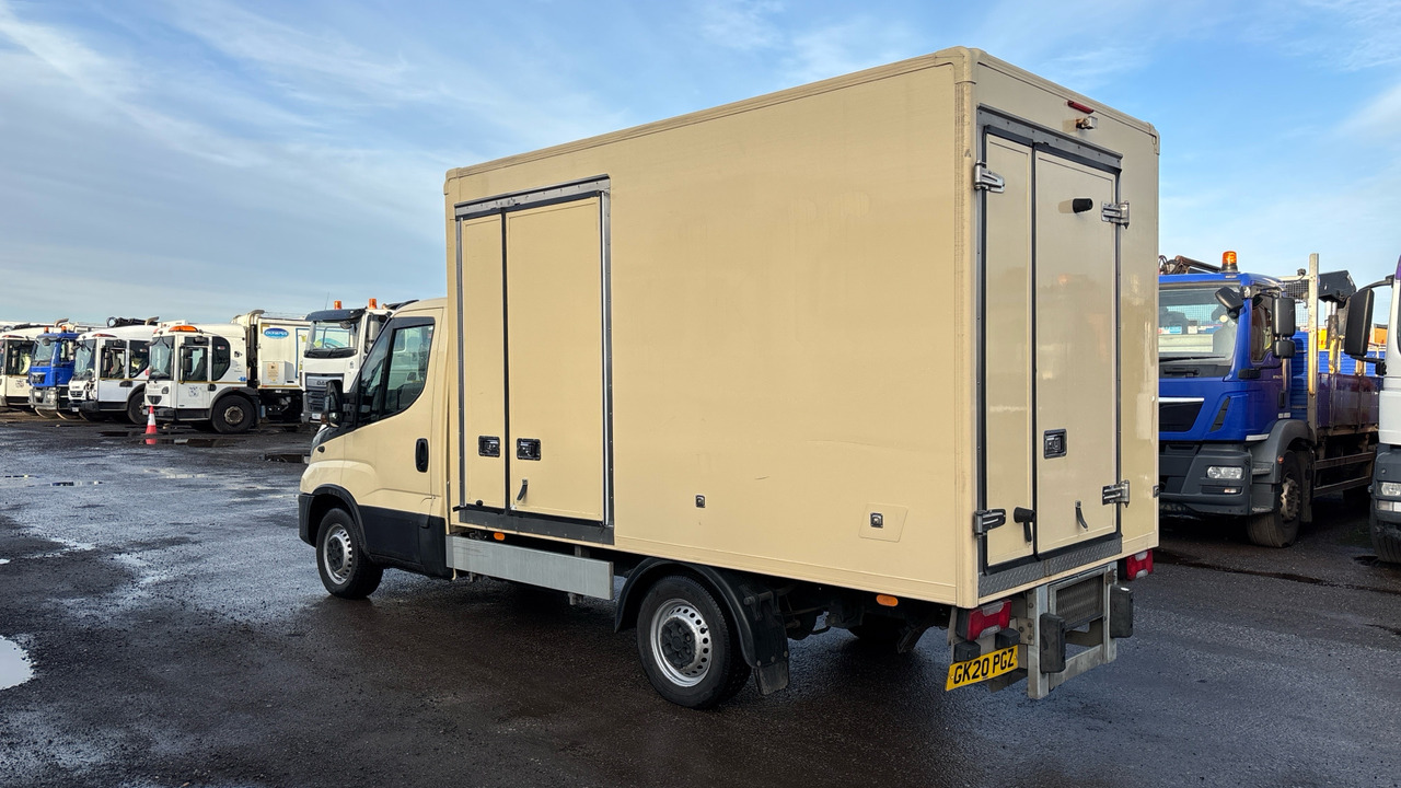 IVECO DAILY 35-120 2.3 4100 WB Hi-Matic - Furgoneta frigorifica: foto 3 IVECO DAILY 35-120 2.3 4100 WB Hi-Matic - Furgoneta frigorifica: foto 3