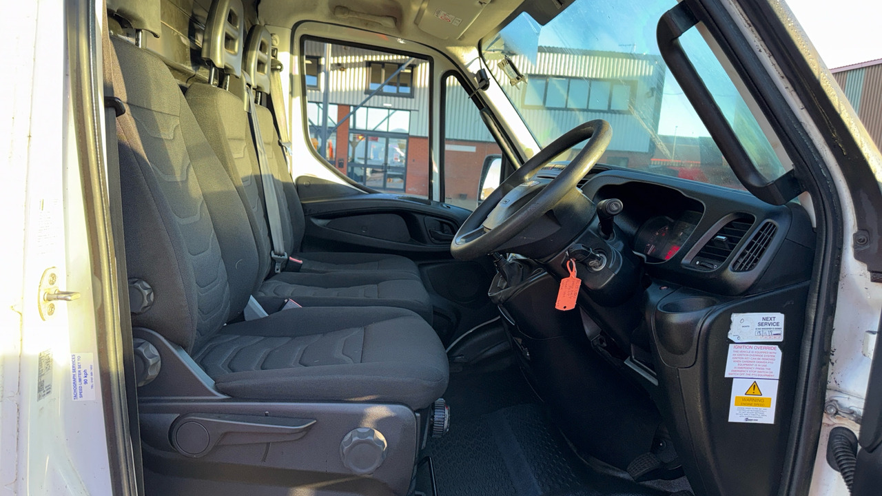Iveco Daily 70C17 - Furgón: foto 5 Iveco Daily 70C17 - Furgón: foto 5