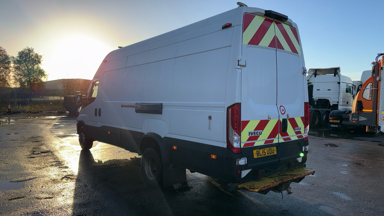 Iveco Daily 70C17 - Furgón: foto 3 Iveco Daily 70C17 - Furgón: foto 3