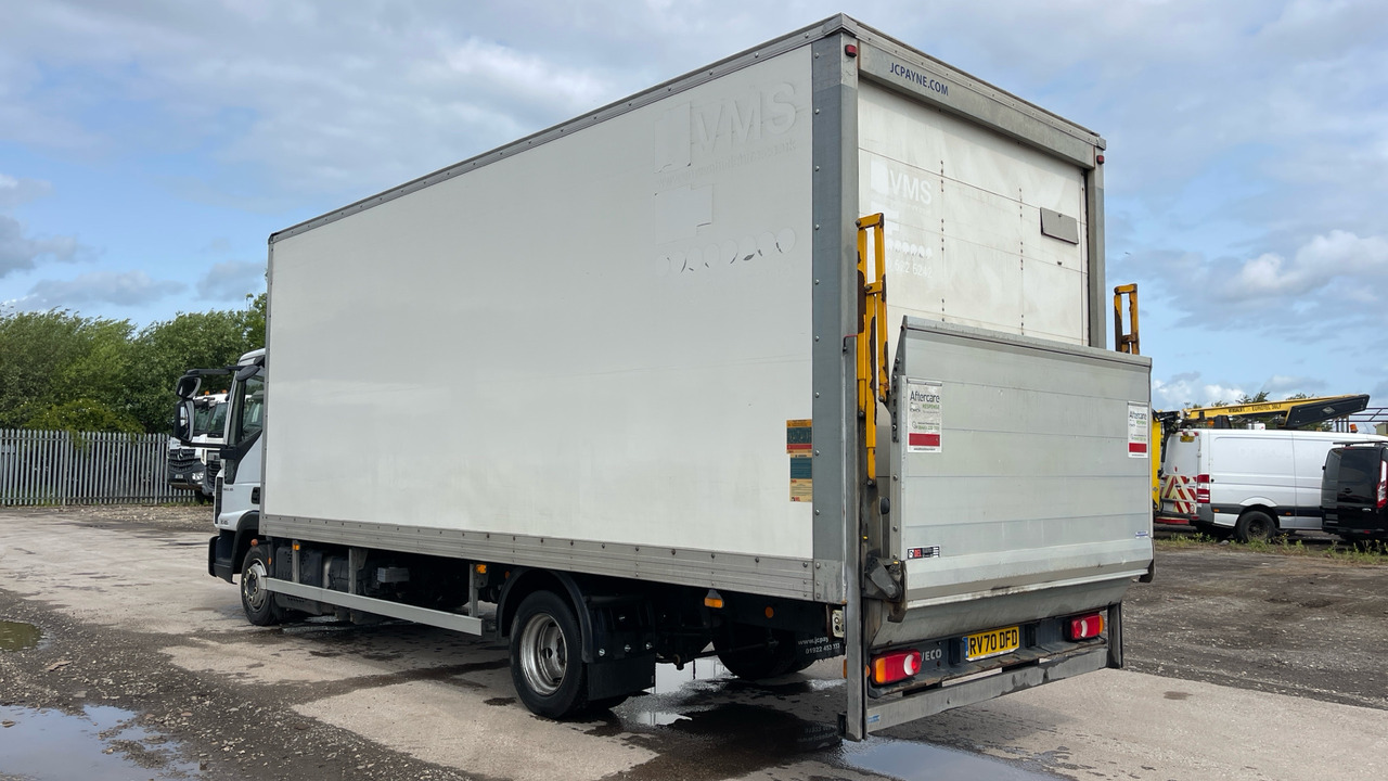 Iveco Eurocargo 75E16 - Camión caja cerrada: foto 3 Iveco Eurocargo 75E16 - Camión caja cerrada: foto 3