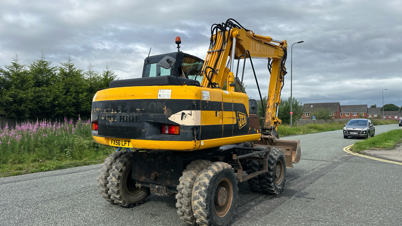 JCB - Excavadora de ruedas: foto 4 JCB - Excavadora de ruedas: foto 4