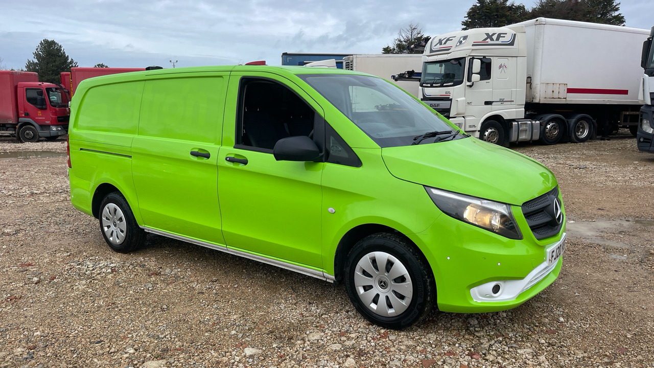 MERCEDES-BENZ VITO 114 CDI Progressive - Furgoneta pequeña: foto 1 MERCEDES-BENZ VITO 114 CDI Progressive - Furgoneta pequeña: foto 1