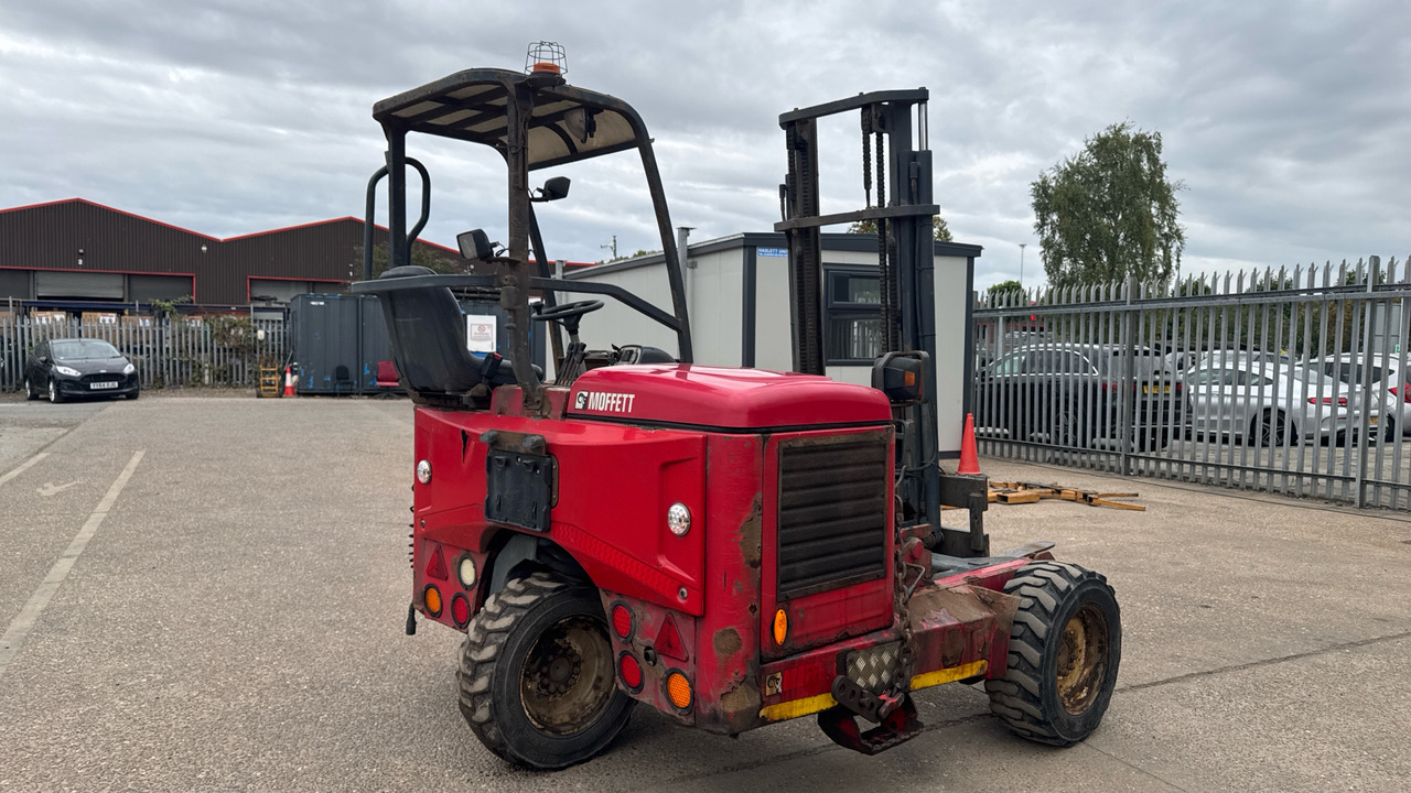MOFFETT M5 20.3 - Equipo de construcción: foto 4 MOFFETT M5 20.3 - Equipo de construcción: foto 4