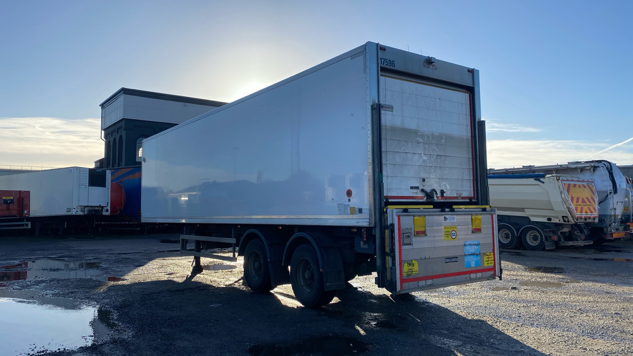 MONTRACON FRIDGE BOX - Semirremolque frigorífico: foto 4 MONTRACON FRIDGE BOX - Semirremolque frigorífico: foto 4