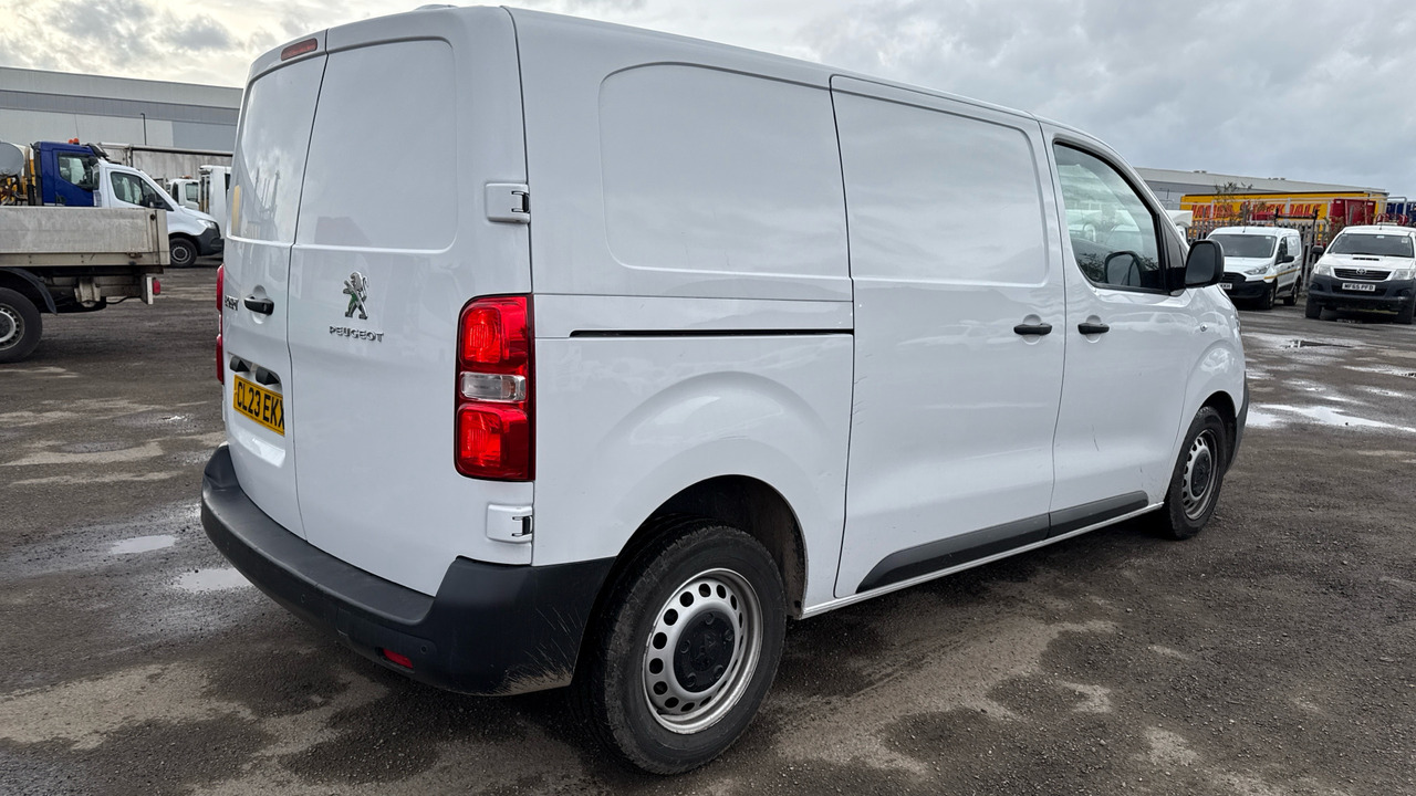 PEUGEOT EXPERT 1000 1.5 BlueHDi 100PS - Furgoneta pequeña: foto 4 PEUGEOT EXPERT 1000 1.5 BlueHDi 100PS - Furgoneta pequeña: foto 4