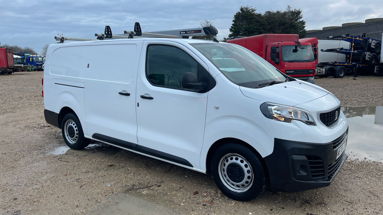 PEUGEOT EXPERT PROFESSIONAL 1.5 BLUEHDI 100PS - Furgón: foto 1 PEUGEOT EXPERT PROFESSIONAL 1.5 BLUEHDI 100PS - Furgón: foto 1