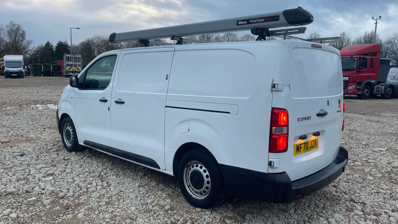 PEUGEOT EXPERT PROFESSIONAL 1.5 BLUEHDI - Furgón: foto 3 PEUGEOT EXPERT PROFESSIONAL 1.5 BLUEHDI - Furgón: foto 3