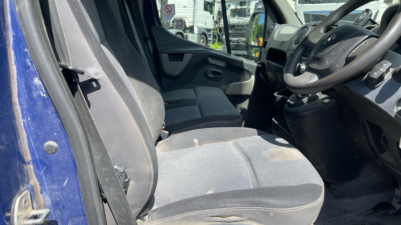 Renault Master LL35 Business 2.3 dCi 125PS - Furgoneta caja abierta: foto 5 Renault Master LL35 Business 2.3 dCi 125PS - Furgoneta caja abierta: foto 5