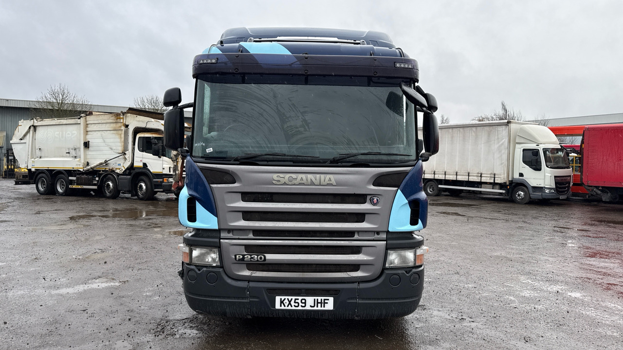 Camión chasis SCANIA P 230: foto 12 Camión chasis SCANIA P 230: foto 12
