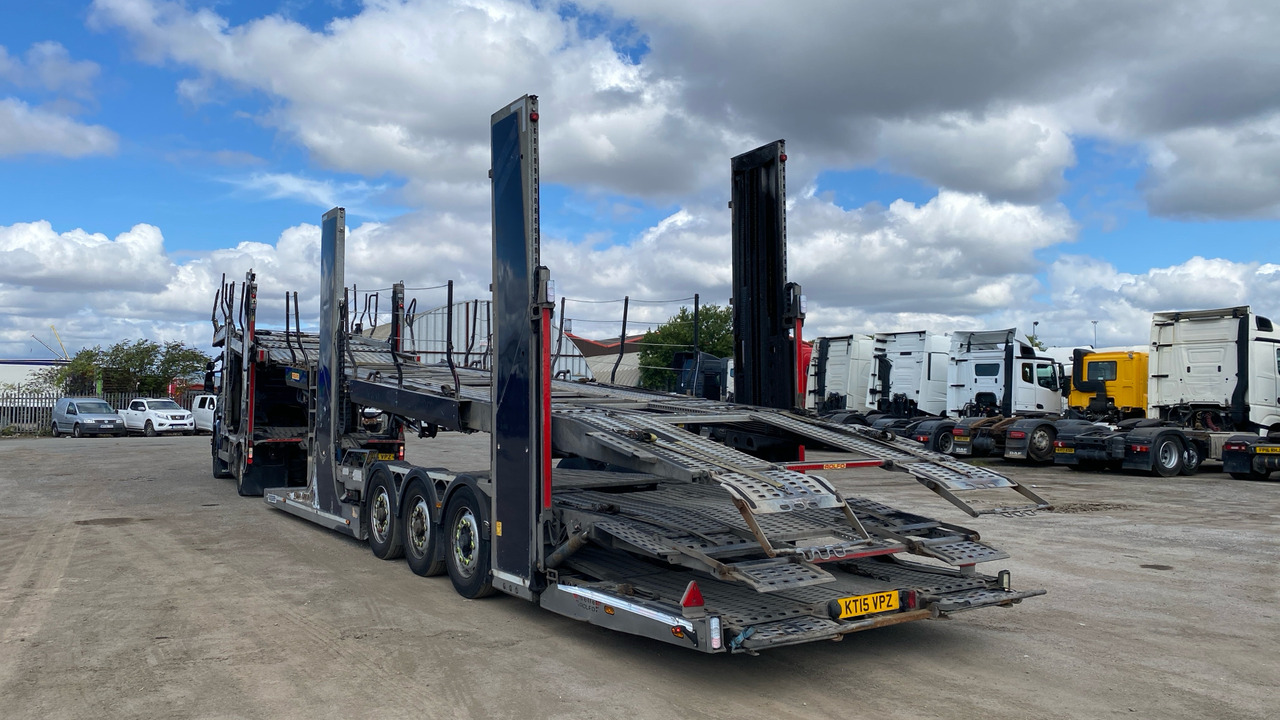 SCANIA P 410 - Camión portavehículos: foto 3 SCANIA P 410 - Camión portavehículos: foto 3