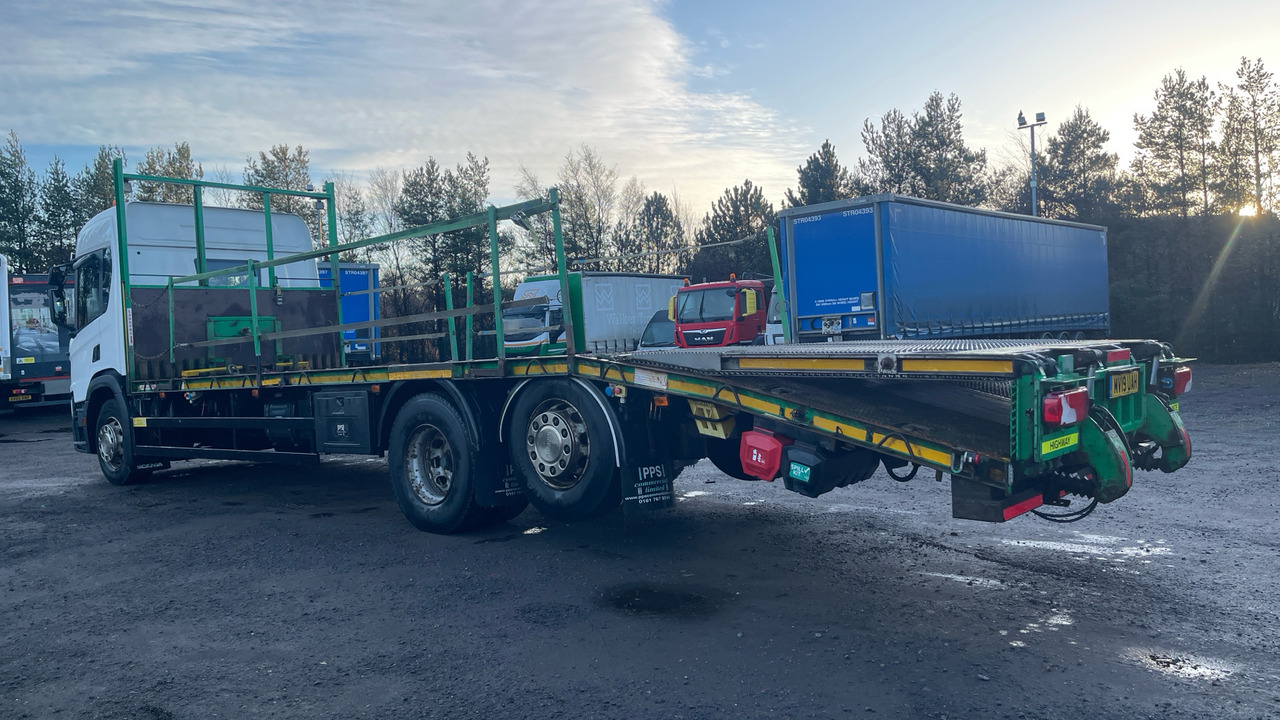 Scania P 320 - Grua de remolque autos: foto 3 Scania P 320 - Grua de remolque autos: foto 3