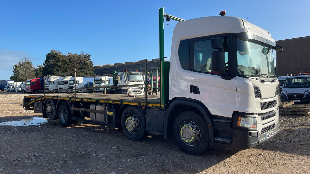 Scania P 410 - Grua de remolque autos: foto 1 Scania P 410 - Grua de remolque autos: foto 1