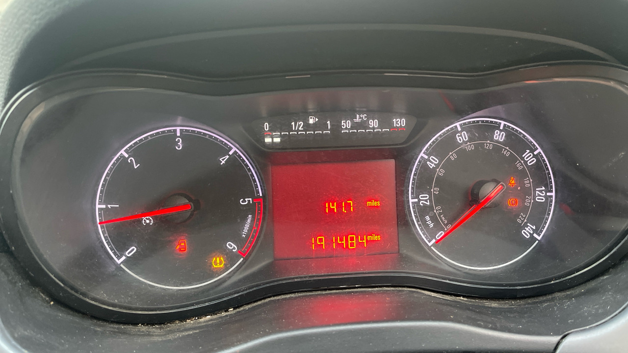 Coche VAUXHALL CORSA 1.3 CDTi 16V: foto 6 Coche VAUXHALL CORSA 1.3 CDTi 16V: foto 6