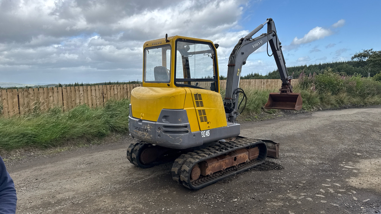 VOLVO EC45 - Equipo de construcción: foto 4 VOLVO EC45 - Equipo de construcción: foto 4