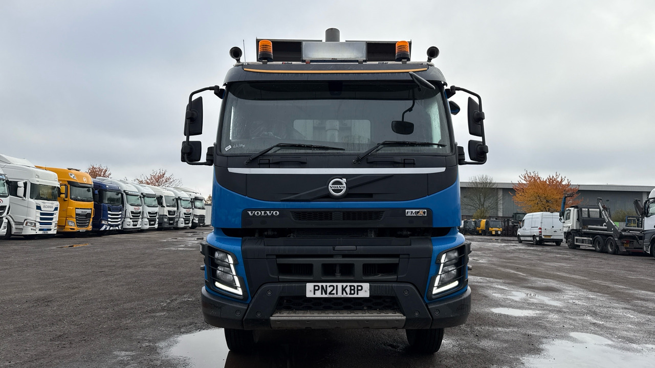 Camión volquete VOLVO FMX 420: foto 13
