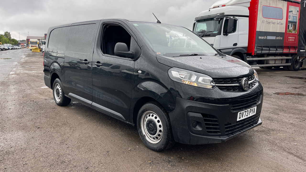 Vauxhall Vivaro 3100 2.0 145PS PRIME - Furgoneta pequeña: foto 1 Vauxhall Vivaro 3100 2.0 145PS PRIME - Furgoneta pequeña: foto 1