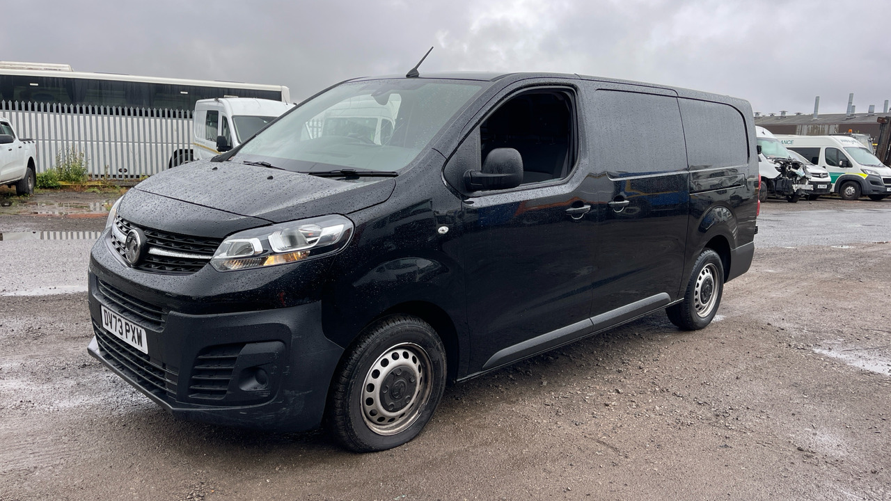 Vauxhall Vivaro 3100 2.0D 145PS PRIME - Furgoneta pequeña: foto 2 Vauxhall Vivaro 3100 2.0D 145PS PRIME - Furgoneta pequeña: foto 2
