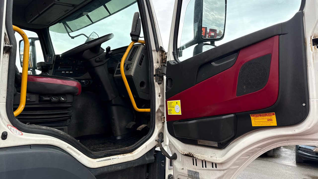 Volvo FM 410 - Camión volquete, Camión grúa: foto 5 Volvo FM 410 - Camión volquete, Camión grúa: foto 5