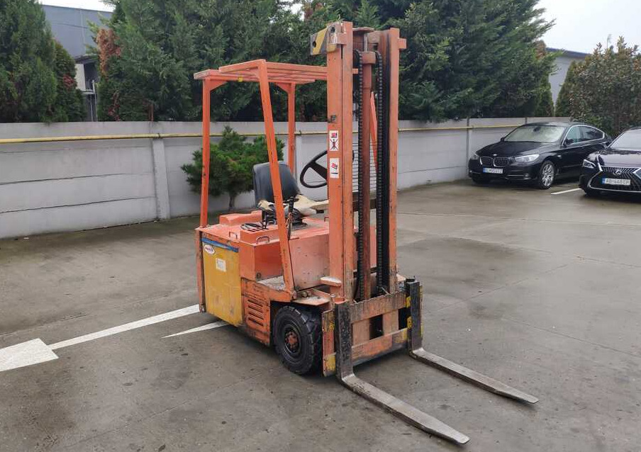 Balkancar E - Carretilla elevadora eléctrica: foto 1 Balkancar E - Carretilla elevadora eléctrica: foto 1