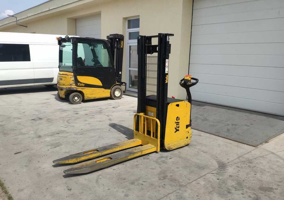 Yale MS14 AC - Apilador: foto 1 Yale MS14 AC - Apilador: foto 1