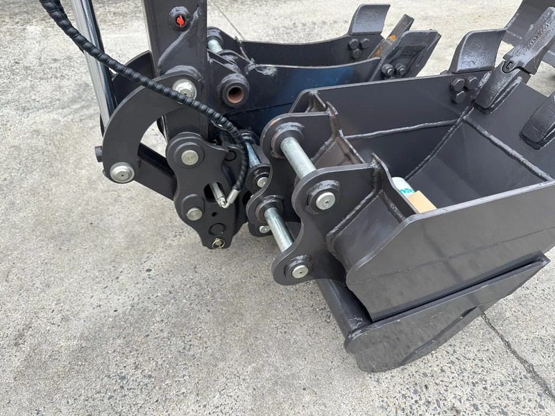 Rhinoceros XN28 - Miniexcavadora: foto 5 Rhinoceros XN28 - Miniexcavadora: foto 5