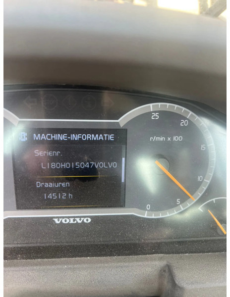 Leasing de Volvo L180H Volvo L180H: foto 7