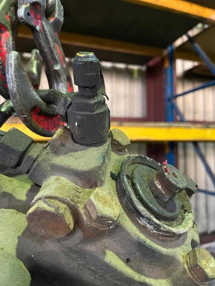 MAN TGS Lenkung Lenkgetriebe RBL 81462006494 - Dirección para Camión: foto 4 MAN TGS Lenkung Lenkgetriebe RBL 81462006494 - Dirección para Camión: foto 4