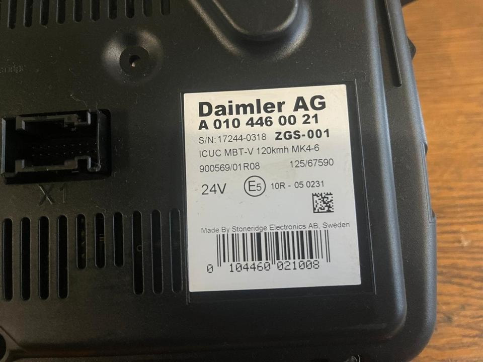 Mercedes Benz Actros MP4 Kombiinstrument / Tacho A0104460021 - Salpicadero para Camión: foto 3 Mercedes Benz Actros MP4 Kombiinstrument / Tacho A0104460021 - Salpicadero para Camión: foto 3