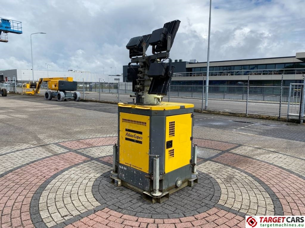 Atlas Copco QLB60 Tower Light 4x350W Led - Torre de iluminación: foto 2 Atlas Copco QLB60 Tower Light 4x350W Led - Torre de iluminación: foto 2