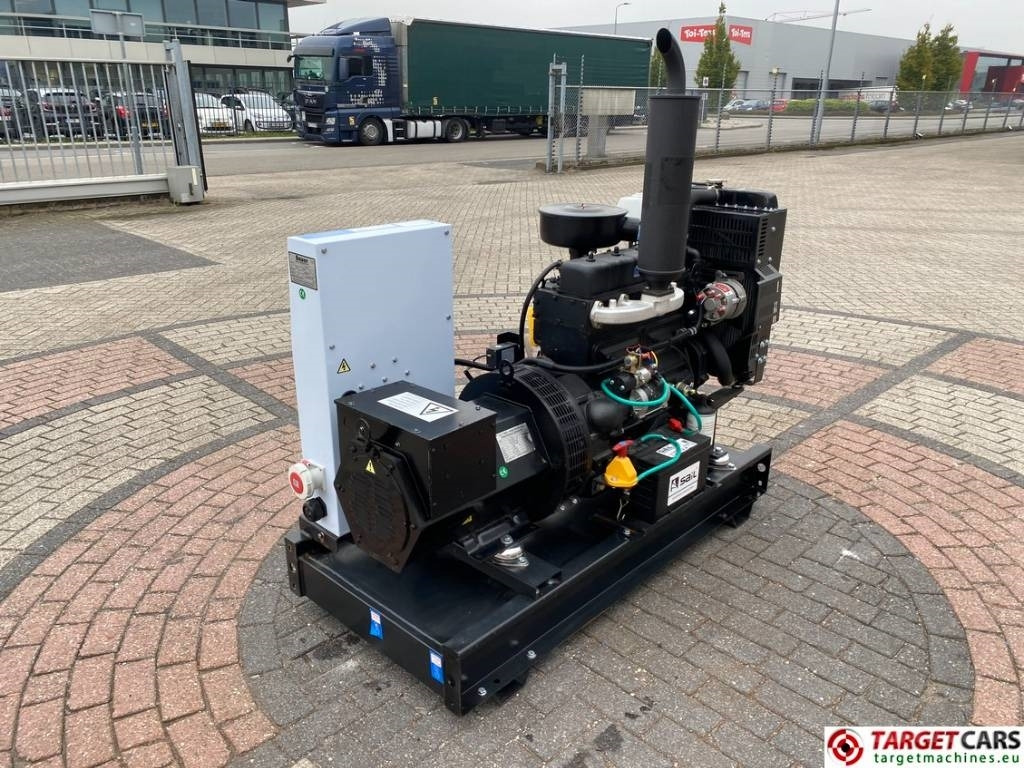 Bauer GF-24KW Diesel 30KVA Generator 400/230V - Generador industriale: foto 4 Bauer GF-24KW Diesel 30KVA Generator 400/230V - Generador industriale: foto 4