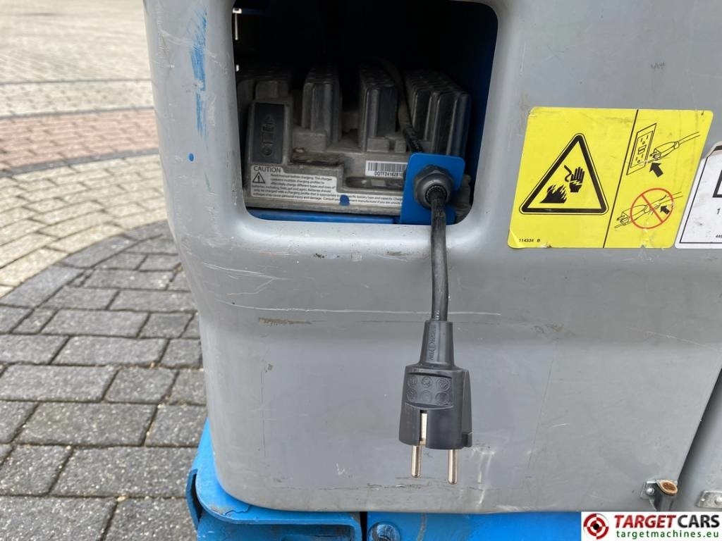 Plataforma de mástil vertical Genie GR15 Runabout Electric Vertical Mast Lift 652cm: foto 13