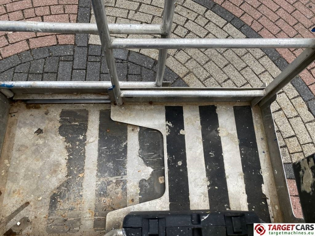 Plataforma de mástil vertical Genie GR15 Runabout Electric Vertical Mast Lift 652cm: foto 8