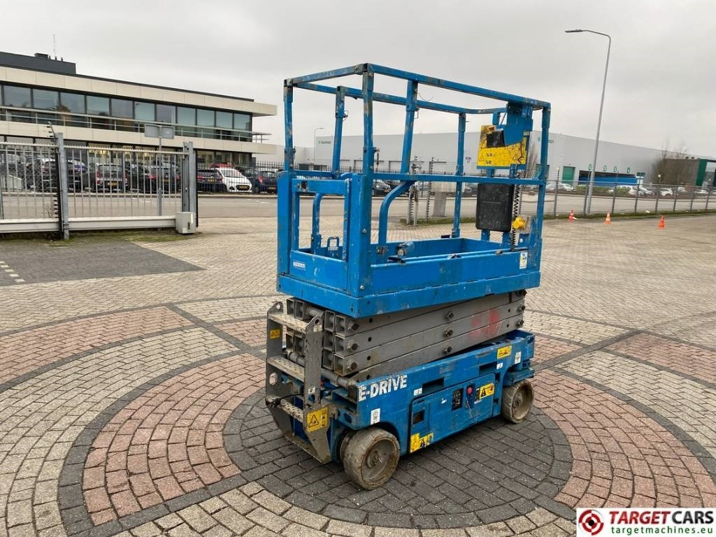 Genie GS-1932 I-Drive Electric Scissor Work Lift 779cm - Plataforma de tijeras: foto 3 Genie GS-1932 I-Drive Electric Scissor Work Lift 779cm - Plataforma de tijeras: foto 3