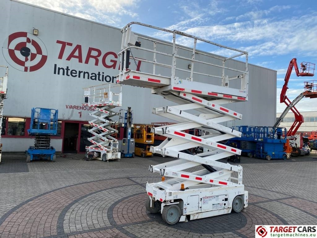 Plataforma de tijeras Genie GS-3232 Electric Scissor Work Lift 1175cm: foto 31