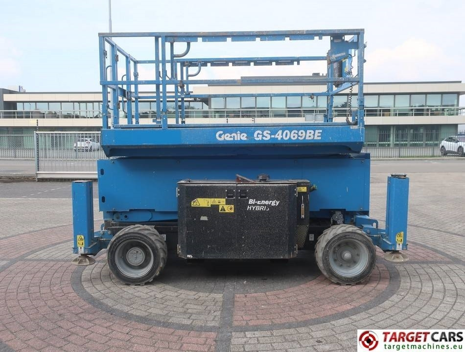 Plataforma de tijeras Genie GS-4069BE Hybrid 4069 Scissor Work Lift 1412cm: foto 27