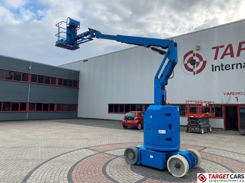 Plataforma articulada Genie Z-30/20N RJ Articulated Electric Boom Lift 1110cm: foto 40