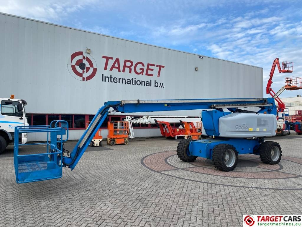 Genie Z-80/60 Articulated 4x4x4 Diesel Boom Lift 2577cm - Plataforma articulada: foto 1 Genie Z-80/60 Articulated 4x4x4 Diesel Boom Lift 2577cm - Plataforma articulada: foto 1