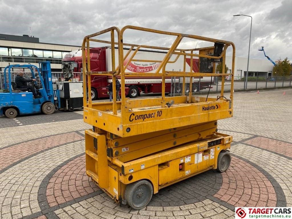 Haulotte Compact 10 Electric Scissor Work Lift 1015cm  - Plataforma de tijeras: foto 3 Haulotte Compact 10 Electric Scissor Work Lift 1015cm  - Plataforma de tijeras: foto 3