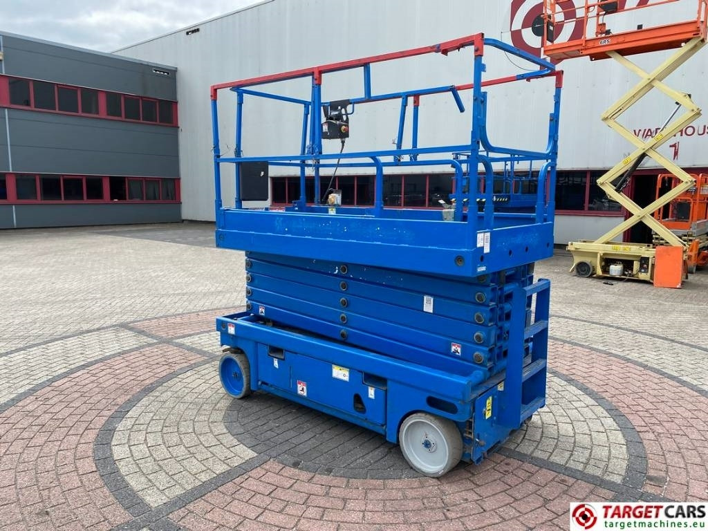 Haulotte Compact 14 Electric Scissor Work Lift 1385cm - Plataforma de tijeras: foto 4 Haulotte Compact 14 Electric Scissor Work Lift 1385cm - Plataforma de tijeras: foto 4