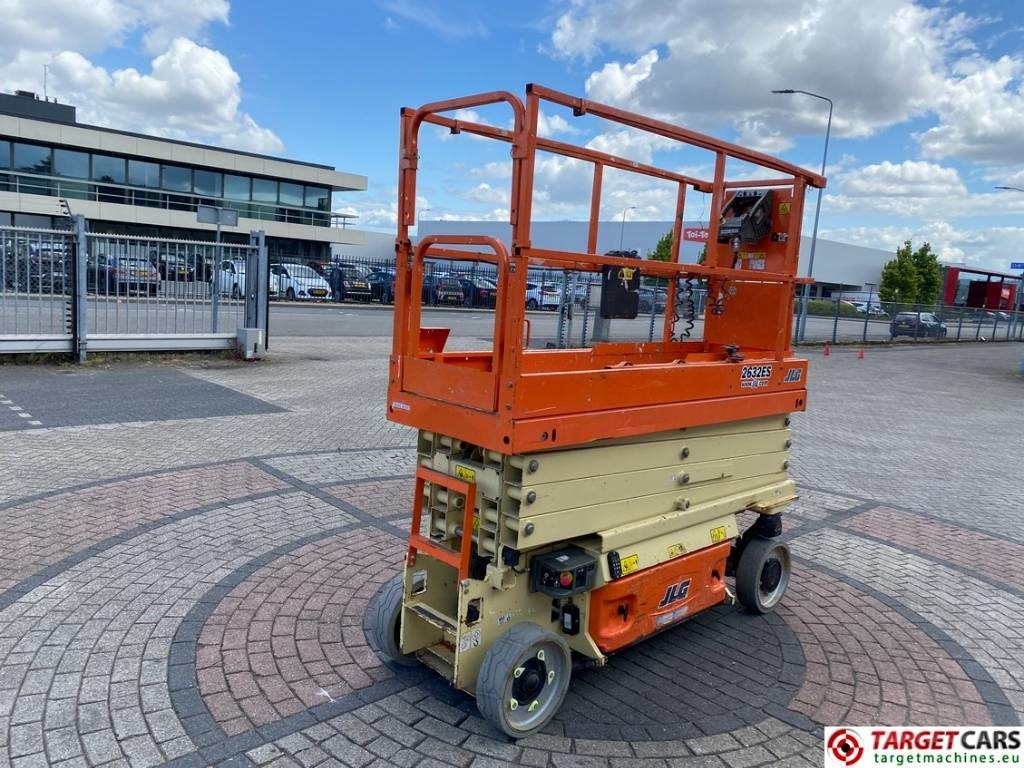 JLG 2632ES Electric Scissor Work Lift 977cm - Plataforma de tijeras: foto 3 JLG 2632ES Electric Scissor Work Lift 977cm - Plataforma de tijeras: foto 3