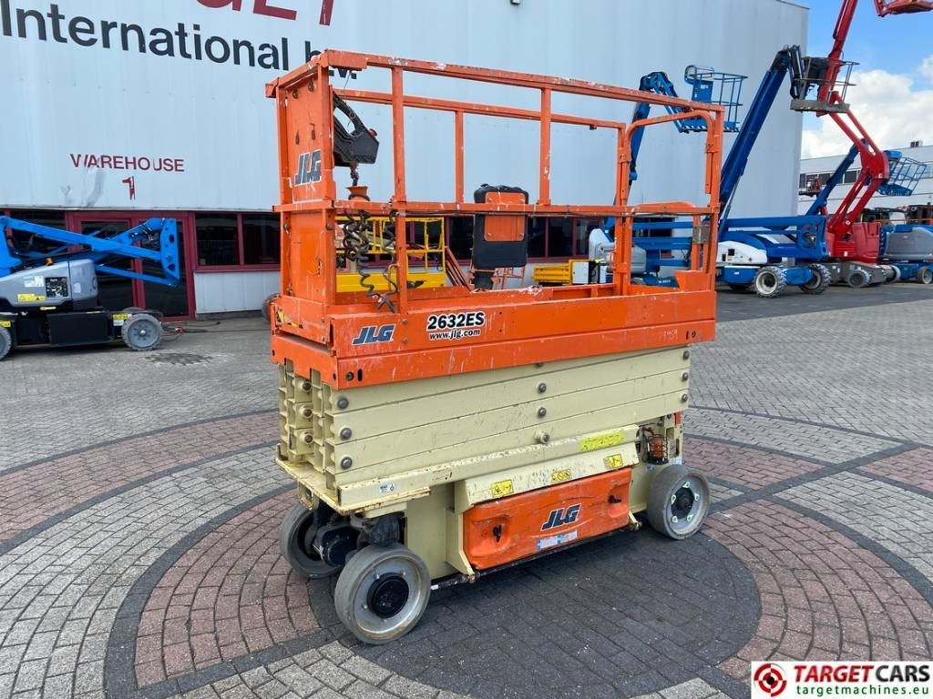 JLG 2632ES Electric Scissor Work Lift 977cm - Plataforma de tijeras: foto 1 JLG 2632ES Electric Scissor Work Lift 977cm - Plataforma de tijeras: foto 1