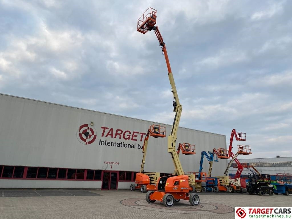 JLG EC450AJ Lithium-Ion Articulated Boom Lift 1572cm  - Plataforma articulada: foto 5 JLG EC450AJ Lithium-Ion Articulated Boom Lift 1572cm  - Plataforma articulada: foto 5