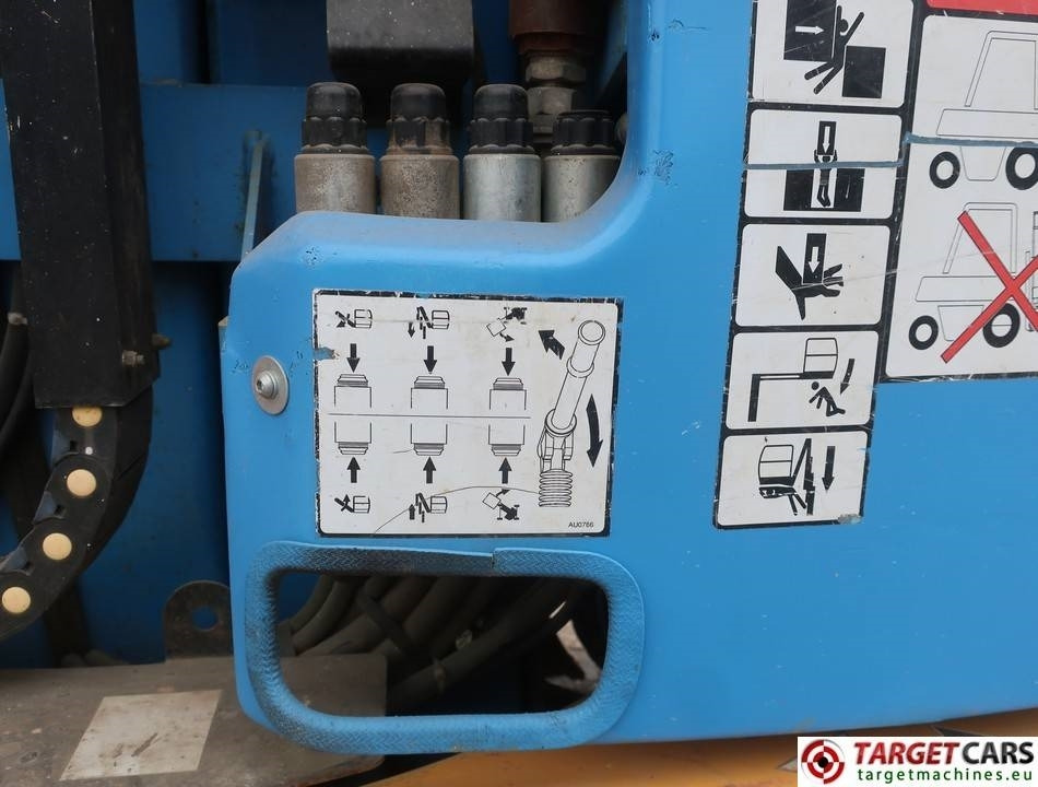 Plataforma de mástil vertical JLG Toucan 800A Electric Vertical Mast Work Lift 800cm: foto 12