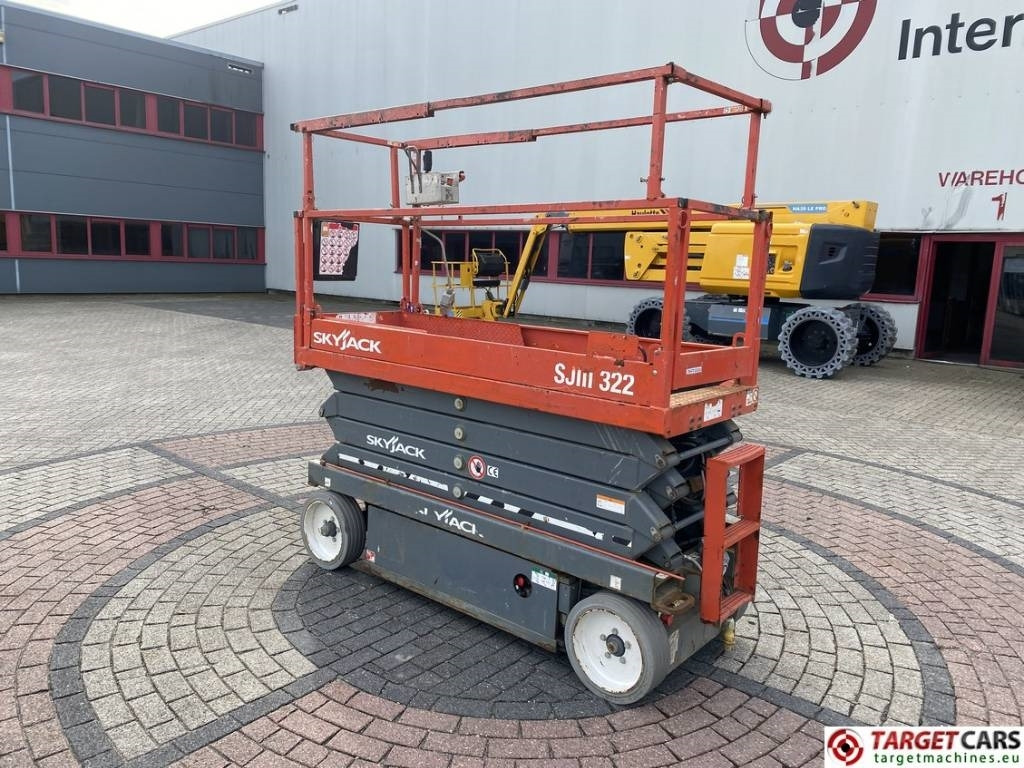 SkyJack SJIII-3226 Electric 3226 Scissor Work Lift 990cm - Plataforma de tijeras: foto 4 SkyJack SJIII-3226 Electric 3226 Scissor Work Lift 990cm - Plataforma de tijeras: foto 4
