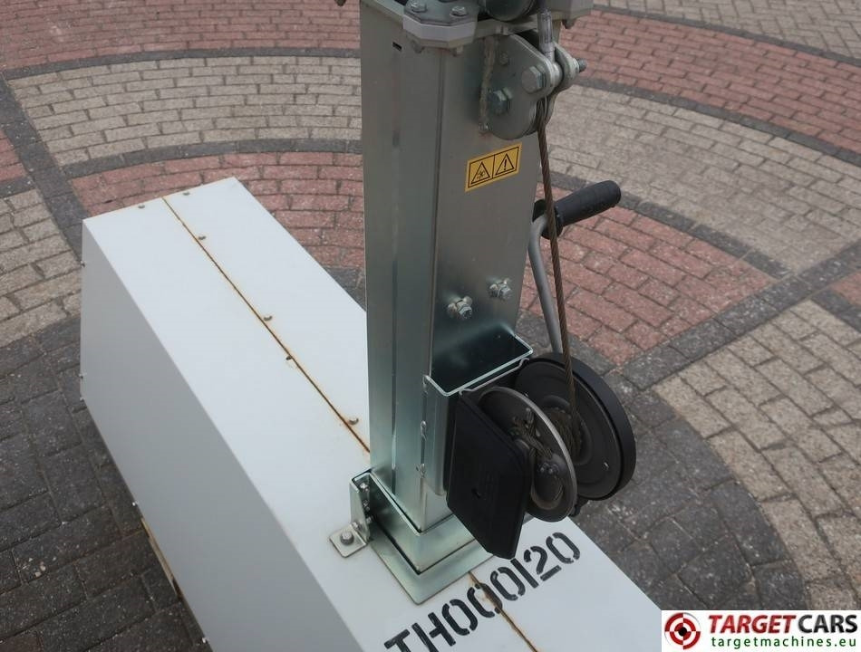 Torre de iluminación Trime X-Pole 2x25W Led Solar Tower Light: foto 12 Torre de iluminación Trime X-Pole 2x25W Led Solar Tower Light: foto 12