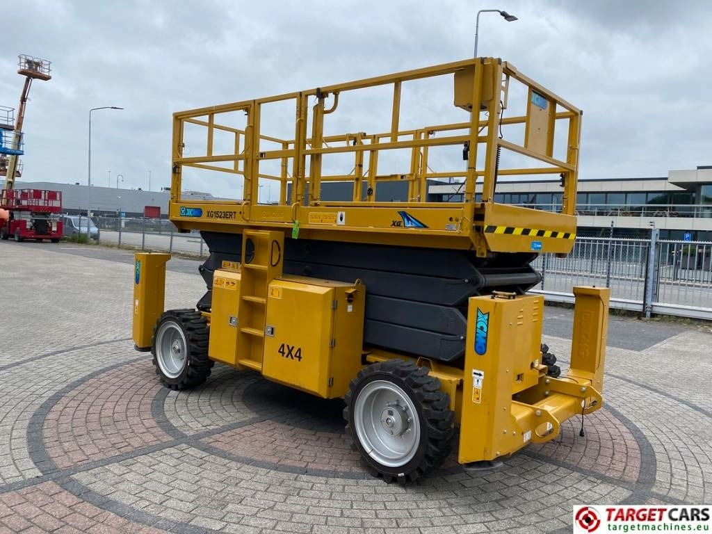 XCMG XG1523ERT Electric 4x4 Scissor Work Lift 1500cm - Plataforma de tijeras: foto 2 XCMG XG1523ERT Electric 4x4 Scissor Work Lift 1500cm - Plataforma de tijeras: foto 2